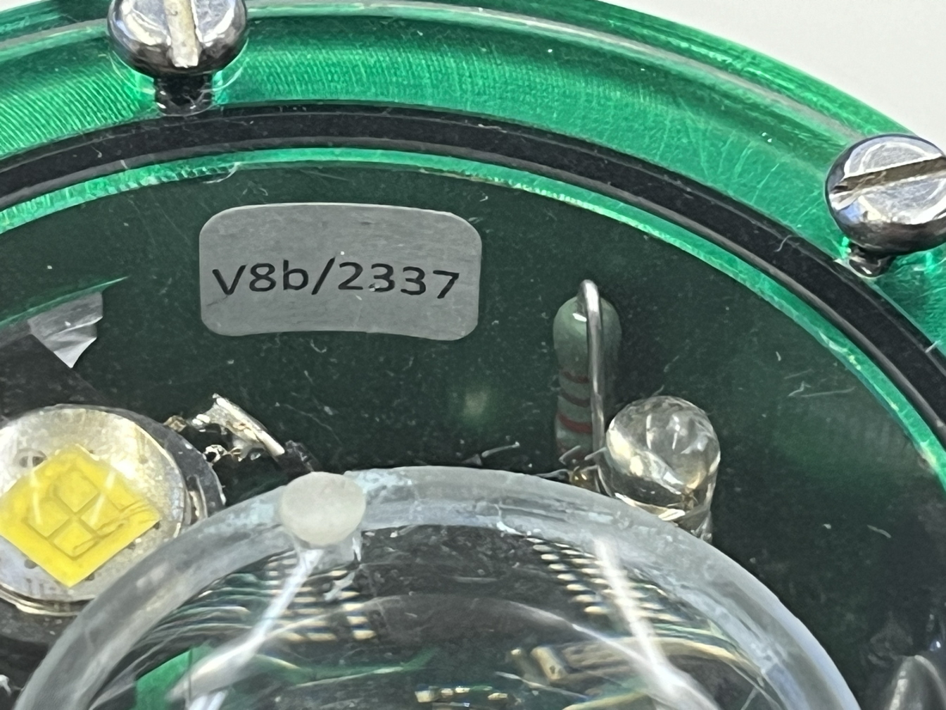Serial numbers inside in Scurion lamps